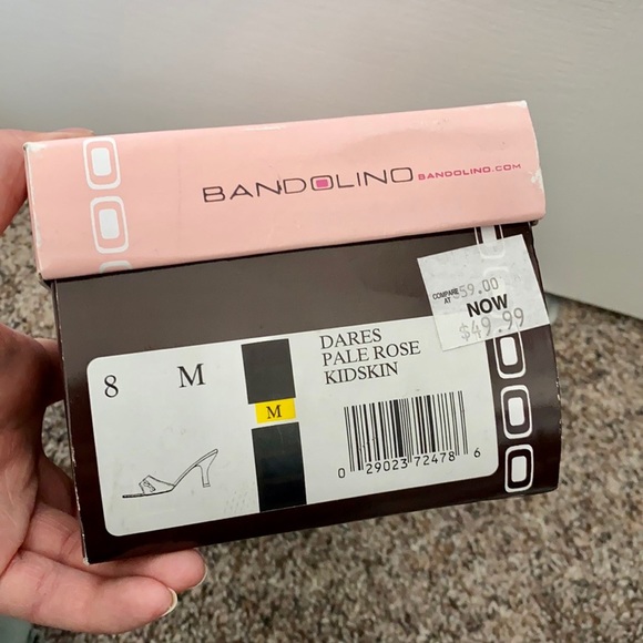 Bandolino Light Pink Rose Kitten Heel Sandal Ribbon Bow Accent - Picture 8 of 8